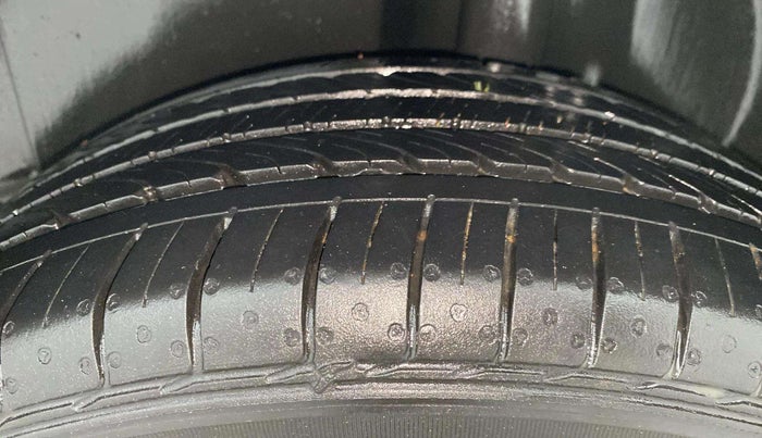 2021 Volkswagen Polo 1.0 GT TSI AT, Petrol, Automatic, 17,291 km, Left Rear Tyre Tread