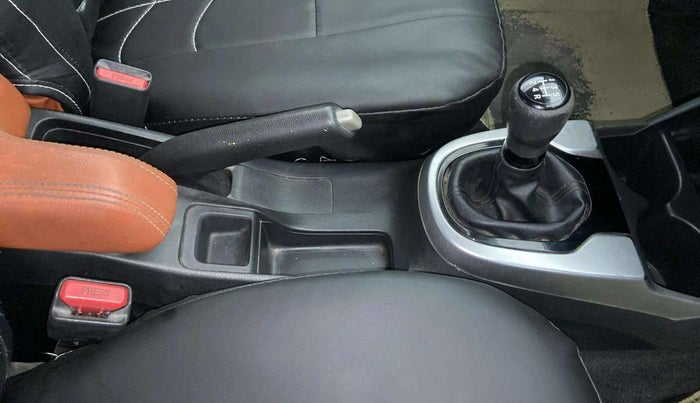 2018 Honda WR-V 1.2L I-VTEC VX MT, Petrol, Manual, 40,500 km, Gear Lever