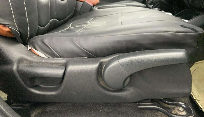 2018 Honda WR-V 1.2L I-VTEC VX MT, Petrol, Manual, 40,500 km, Driver Side Adjustment Panel