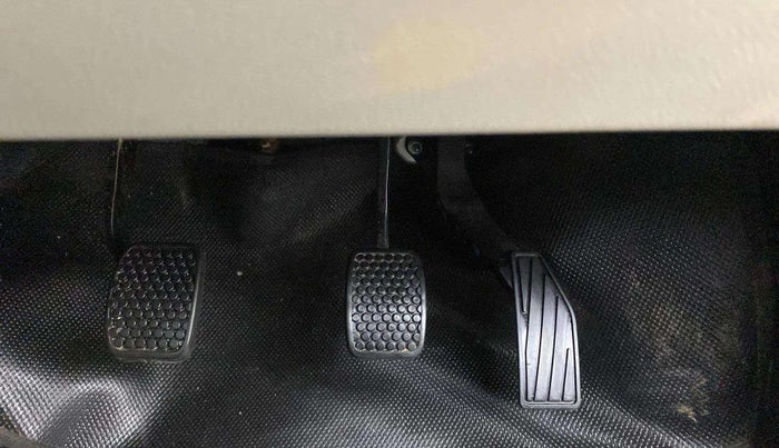2020 Maruti Alto VXI PLUS, Petrol, Manual, 35,200 km, Pedals