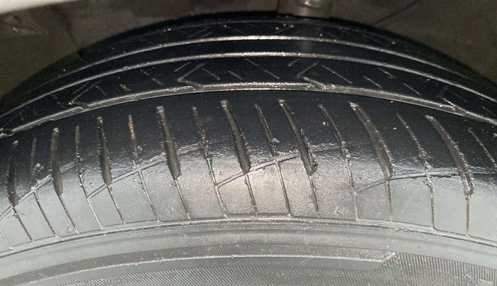 2019 Hyundai Creta SX AT 1.6 PETROL, Petrol, Automatic, 47,844 km, Left Front Tyre Tread