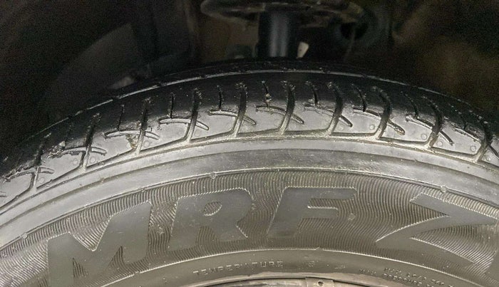 2018 Maruti Baleno DELTA PETROL 1.2, Petrol, Manual, 42,611 km, Left Front Tyre Tread