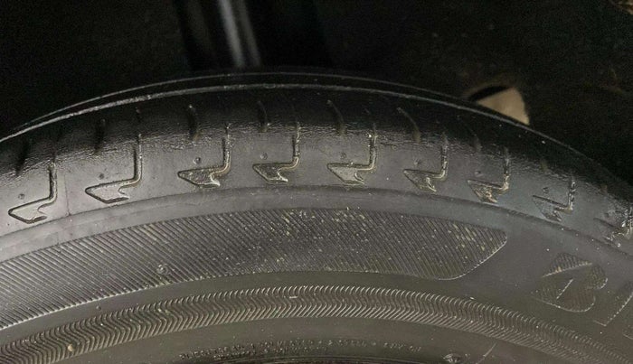 2018 Maruti Baleno DELTA PETROL 1.2, Petrol, Manual, 42,611 km, Left Rear Tyre Tread