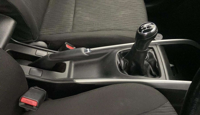 2018 Maruti Baleno DELTA PETROL 1.2, Petrol, Manual, 42,611 km, Gear Lever