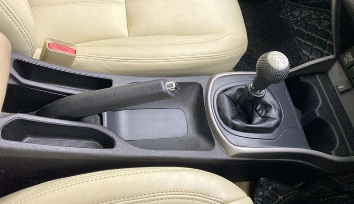 2018 Honda City 1.5L I-VTEC V MT, Petrol, Manual, 53,114 km, Gear Lever