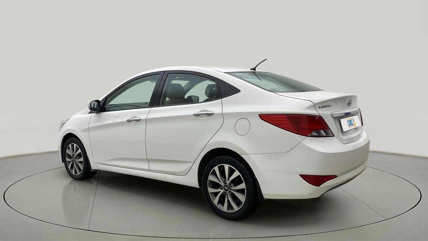2015 Hyundai Verna FLUIDIC 4S 1.6 VTVT S(O), Petrol, Manual, 1,06,612 km, Left Back Diagonal