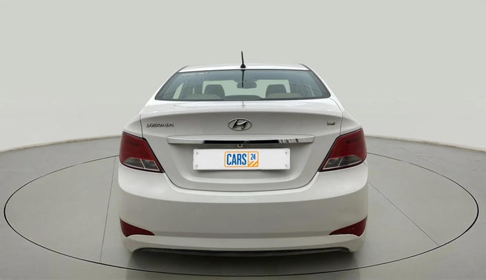 2015 Hyundai Verna FLUIDIC 4S 1.6 VTVT S(O), Petrol, Manual, 1,06,529 km, Back/Rear
