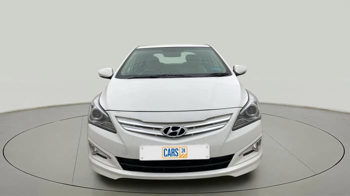 2015 Hyundai Verna FLUIDIC 4S 1.6 VTVT S(O), Petrol, Manual, 1,06,612 km, Front
