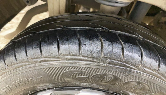 2018 Maruti Alto 800 LXI, Petrol, Manual, 69,557 km, Right Rear Tyre Tread