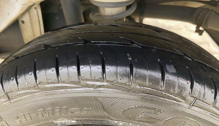 2018 Maruti Alto 800 LXI, Petrol, Manual, 69,557 km, Left Rear Tyre Tread