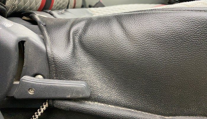 2018 Maruti Alto 800 LXI, Petrol, Manual, 69,557 km, Driver Side Adjustment Panel