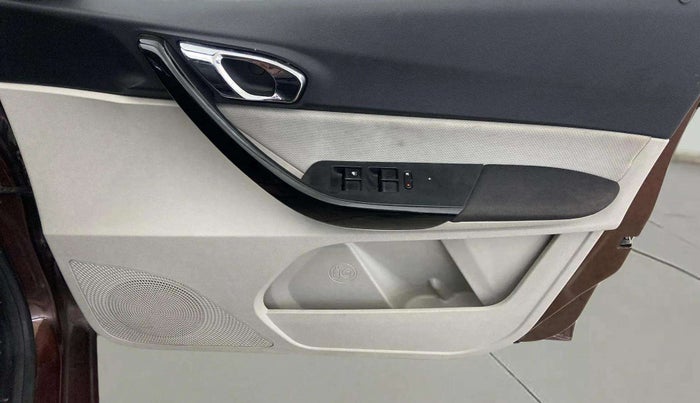 2022 Tata TIGOR XZ PLUS CNG, CNG, Manual, 51,503 km, Driver Side Door Panels Control