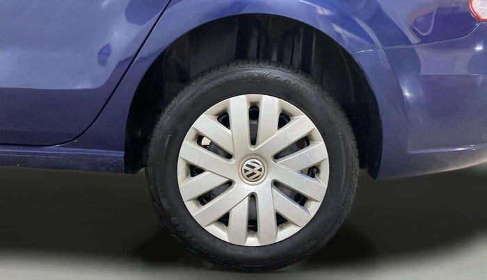 2014 Volkswagen Vento COMFORTLINE 1.6, Petrol, Manual, 49,660 km, Left Rear Wheel