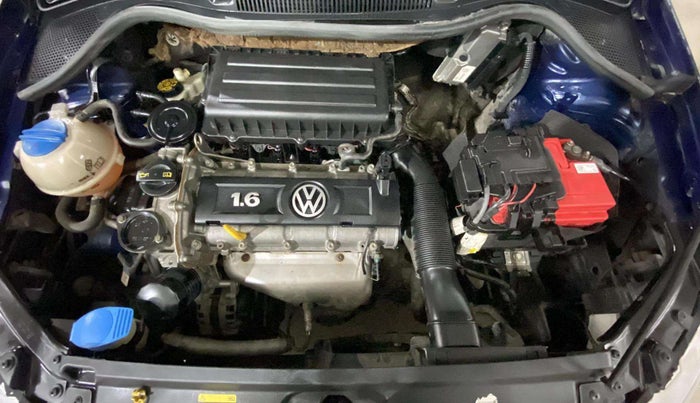2014 Volkswagen Vento COMFORTLINE 1.6, Petrol, Manual, 49,660 km, Engine View