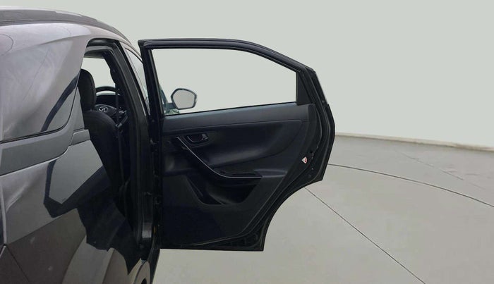 2022 Tata NEXON XZ PLUS (L) DARK EDITION, Petrol, Manual, 3,238 km, RHS Rear Door