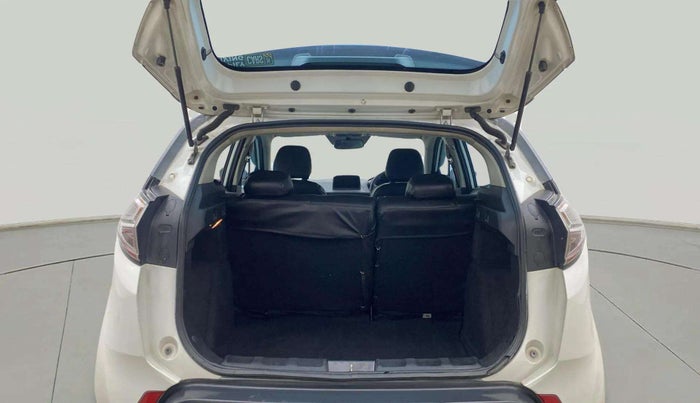 2018 Tata NEXON XZA PLUS DIESEL, Diesel, Automatic, 1,17,906 km, Boot Inside