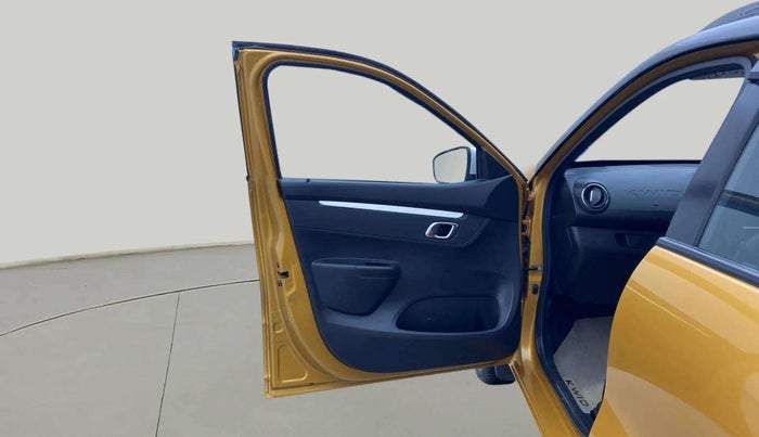 2022 Renault Kwid CLIMBER 1.0 AMT (O), Petrol, Automatic, 11,121 km, LHS Front Door