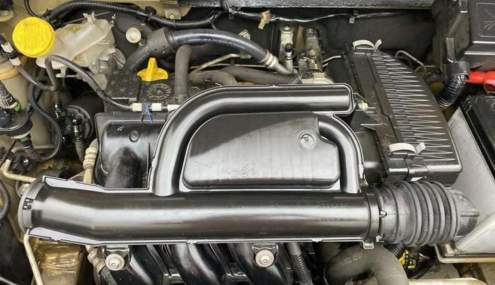 2022 Renault Kwid CLIMBER 1.0 AMT (O), Petrol, Automatic, 11,121 km, Engine View