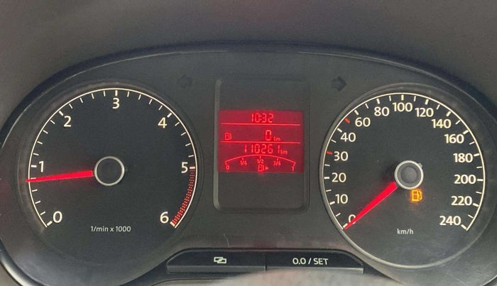 2013 Volkswagen Vento HIGHLINE DIESEL 1.6, Diesel, Manual, 1,10,223 km, Odometer Image