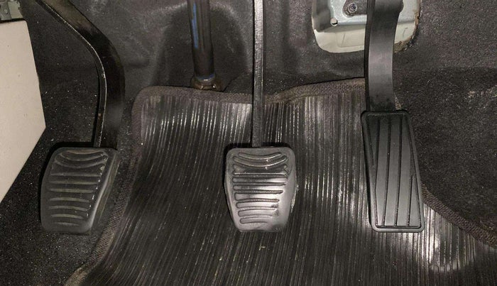 2019 Mahindra XUV300 W4 1.5 DIESEL, Diesel, Manual, 56,930 km, Pedals