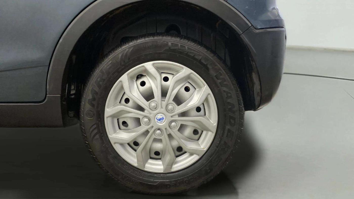 2019 Mahindra XUV300 W4 1.5 DIESEL, Diesel, Manual, 56,930 km, Left Rear Wheel