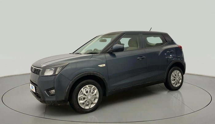 2019 Mahindra XUV300 W4 1.5 DIESEL, Diesel, Manual, 56,930 km, Left Front Diagonal