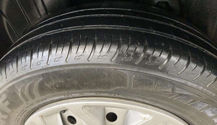 2019 Mahindra XUV300 W4 1.5 DIESEL, Diesel, Manual, 56,930 km, Left Front Tyre Tread