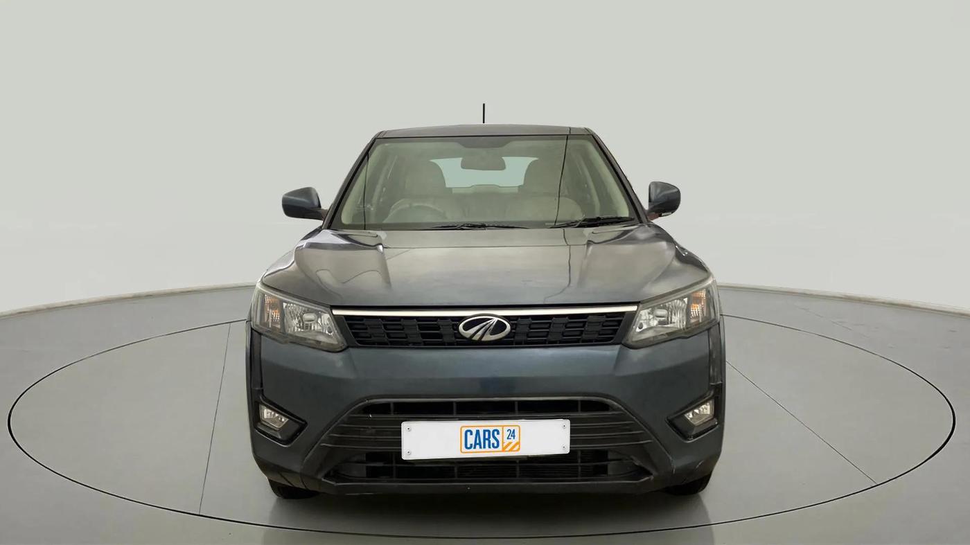 2019 Mahindra XUV300 W4 1.5 DIESEL, Diesel, Manual, 56,930 km, Front