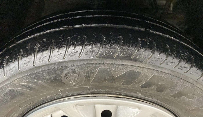 2019 Mahindra XUV300 W4 1.5 DIESEL, Diesel, Manual, 56,930 km, Right Front Tyre Tread