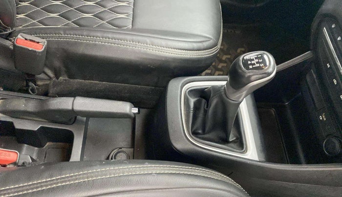 2023 Tata PUNCH CREATIVE  MT, Petrol, Manual, 39,971 km, Gear Lever