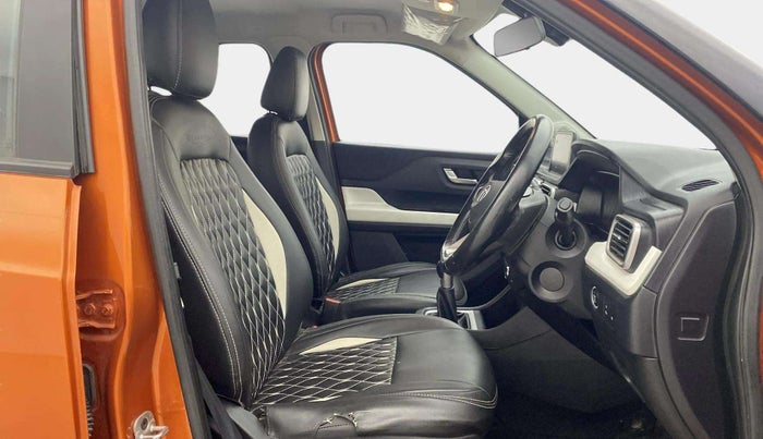 2023 Tata PUNCH CREATIVE  MT, Petrol, Manual, 39,971 km, Right Side Front Door Cabin