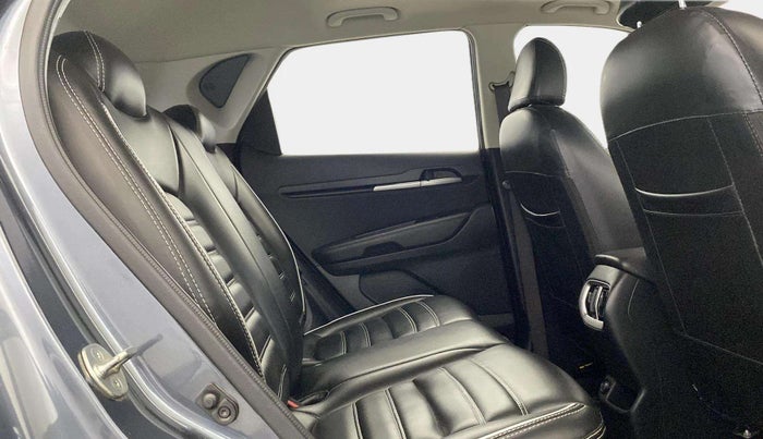 2023 KIA SONET HTK PLUS 1.0 IMT, Petrol, Manual, 20,776 km, Right Side Rear Door Cabin