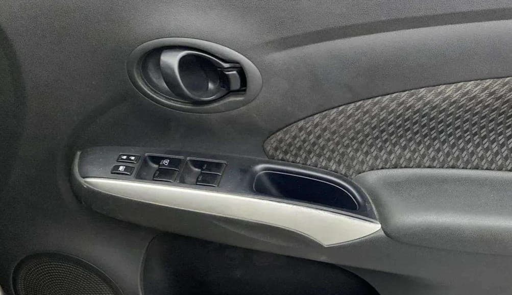 2019 Nissan Sunny XV CVT, Petrol, Automatic, 37,012 km, Driver Side Door Panels Control