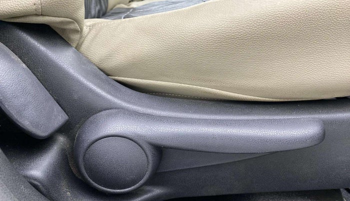 2019 Nissan Sunny XV CVT, Petrol, Automatic, 36,921 km, Driver Side Adjustment Panel