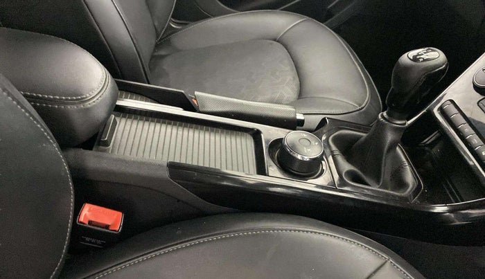 2022 Tata NEXON XZ PLUS (O) PETROL, Petrol, Manual, 32,874 km, Gear Lever