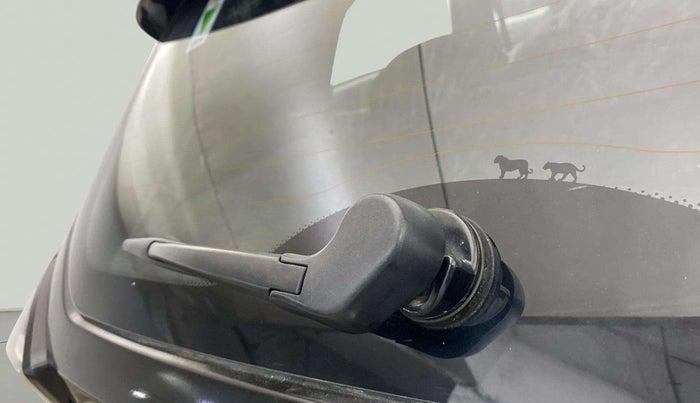 2022 Tata NEXON XZ PLUS (O) PETROL, Petrol, Manual, 32,874 km, Rear Wiper