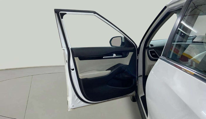 2019 KIA SELTOS HTX 1.5 PETROL, Petrol, Manual, 62,914 km, LHS Front Door