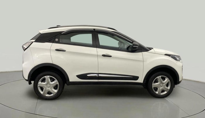 2023 Tata NEXON XM PLUS SUNROOF PETROL, Petrol, Manual, 14,658 km, Right Side View