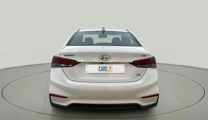 2017 Hyundai Verna 1.6 CRDI SX + AT, Diesel, Automatic, 85,811 km, Back/Rear