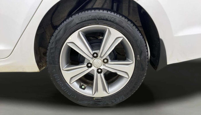 2017 Hyundai Verna 1.6 CRDI SX + AT, Diesel, Automatic, 85,811 km, Left Rear Wheel