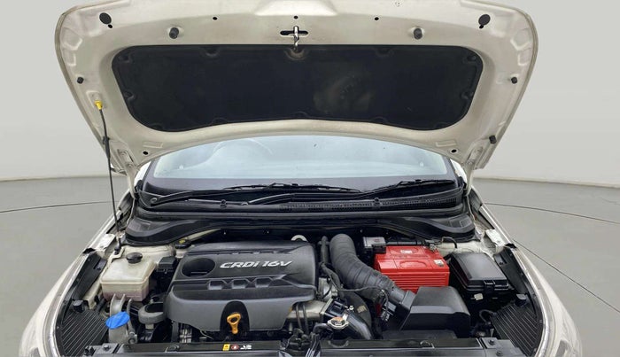 2017 Hyundai Verna 1.6 CRDI SX + AT, Diesel, Automatic, 85,811 km, Open Bonet