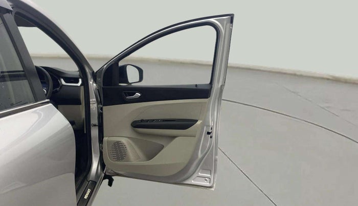 2021 Renault TRIBER RXZ, Petrol, Manual, 12,531 km, RHS Front Door