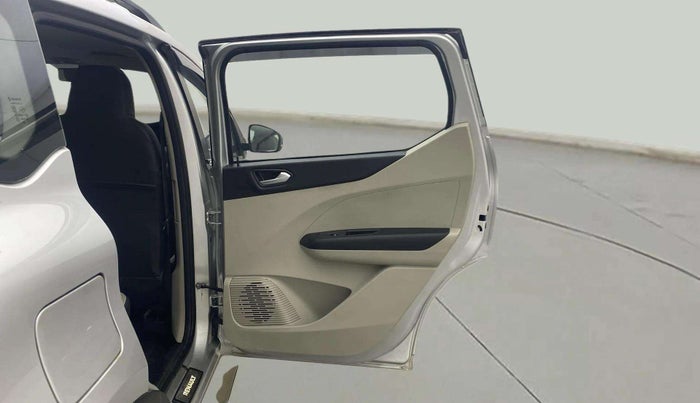 2021 Renault TRIBER RXZ, Petrol, Manual, 12,531 km, RHS Rear Door