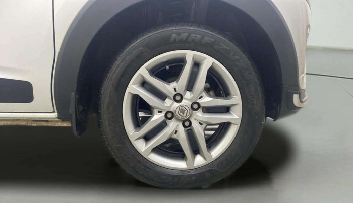 2021 Renault TRIBER RXZ, Petrol, Manual, 12,531 km, Right Front Wheel