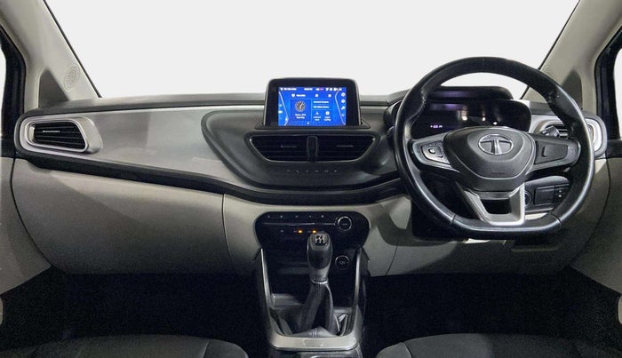 2023 Tata ALTROZ XZ PLUS O SUNROOF CNG, CNG, Manual, 61,077 km, Dashboard