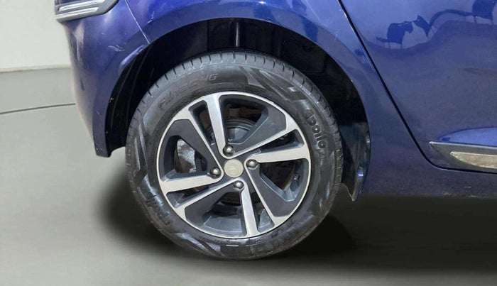 2023 Tata ALTROZ XZ PLUS O SUNROOF CNG, CNG, Manual, 61,077 km, Right Rear Wheel