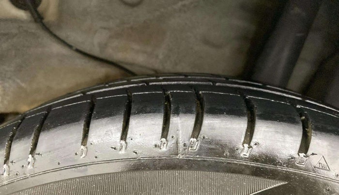 2020 Hyundai NEW SANTRO SPORTZ CNG, CNG, Manual, 61,407 km, Left Rear Tyre Tread