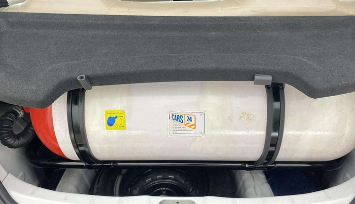 2020 Hyundai NEW SANTRO SPORTZ CNG, CNG, Manual, 61,407 km, Boot Inside