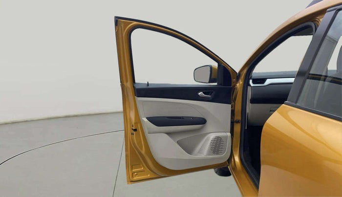 2021 Renault TRIBER RXZ, Petrol, Manual, 46,522 km, LHS Front Door