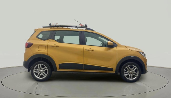 2021 Renault TRIBER RXZ, Petrol, Manual, 46,522 km, Right Side View
